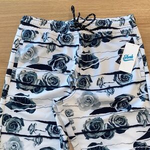 New - Men’s Floral Print Shorts in Black and‎ White